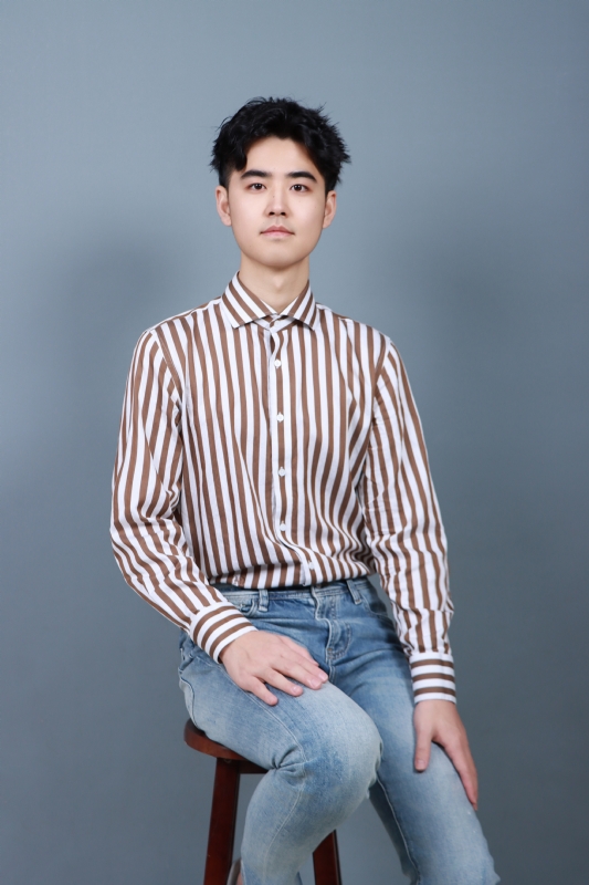 光年外的怪咖的第一张照片--成都相亲服务中心