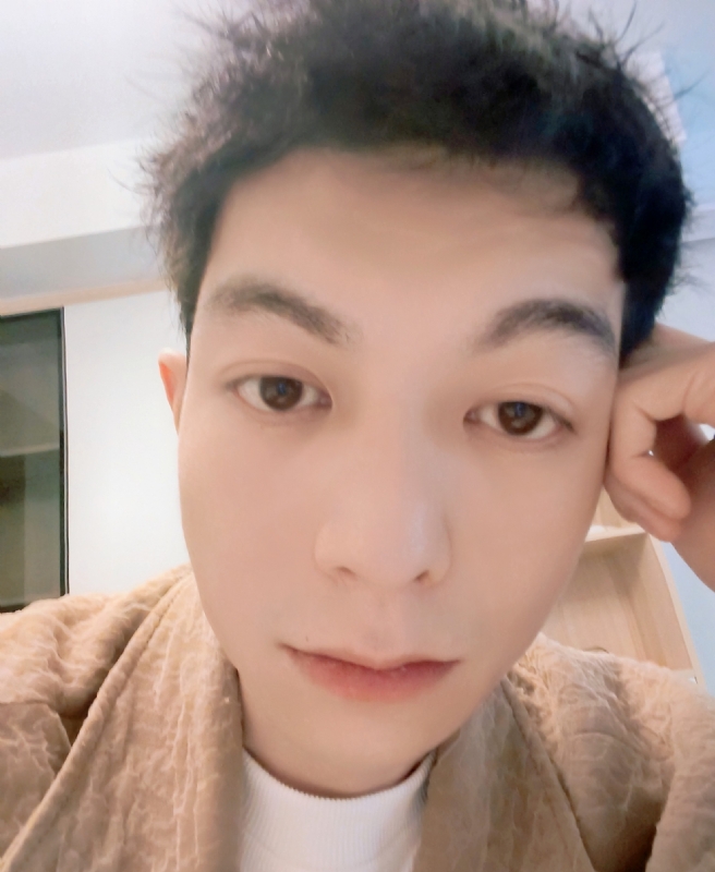慕白的第一张照片--成都相亲服务中心