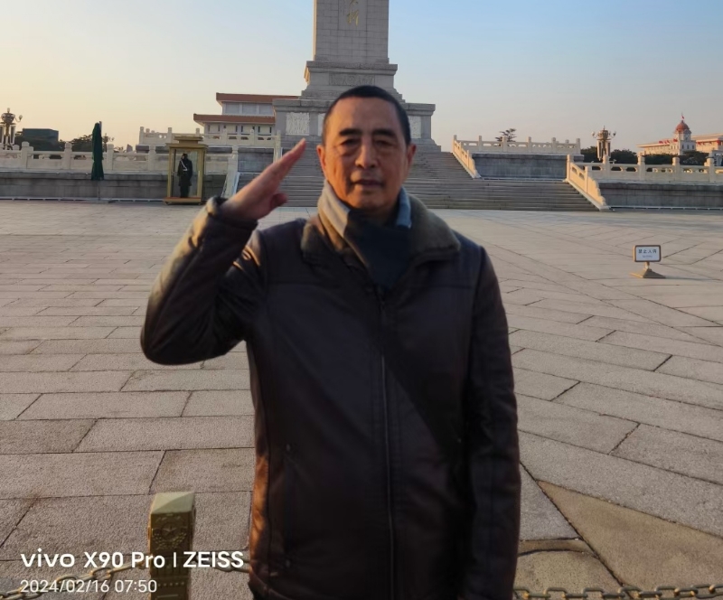 超爱英的第一张照片--成都相亲服务中心