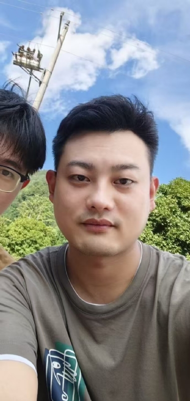 遥想多年前的第一张照片--成都相亲服务中心
