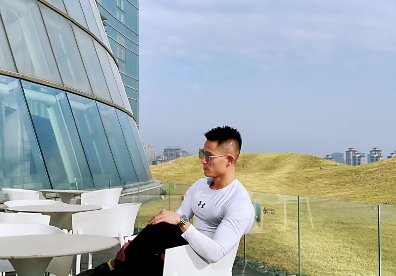 保家卫国的第一张照片--成都相亲服务中心