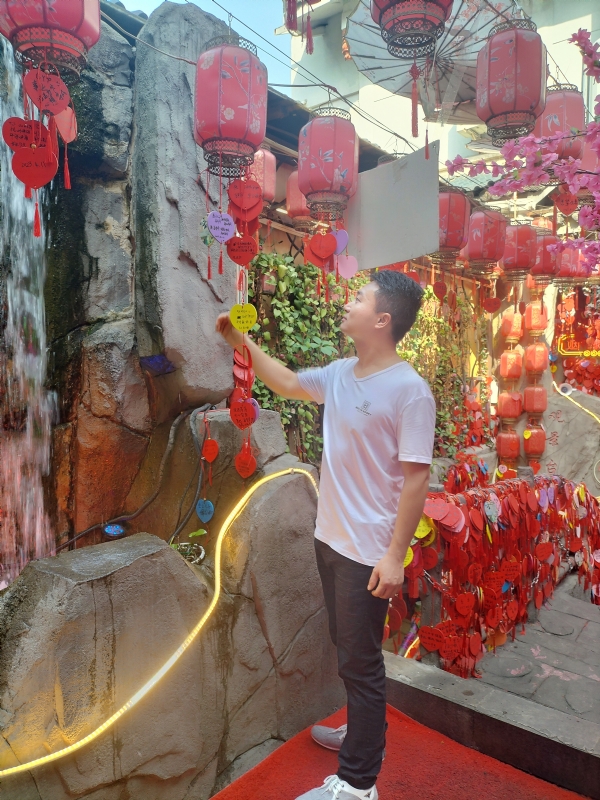 时间不语的第一张照片--成都相亲服务中心