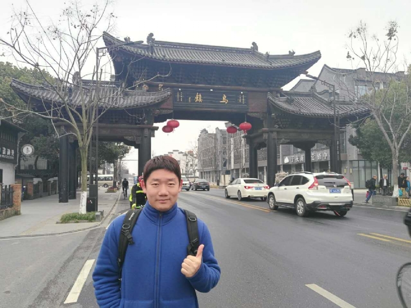 秋风秋雨的第一张照片--成都相亲服务中心