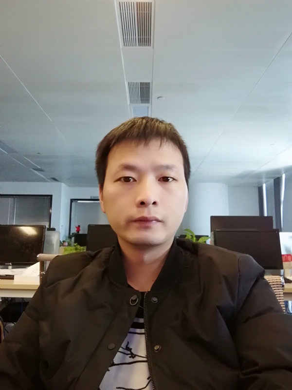 刘堃的第一张照片--成都相亲服务中心
