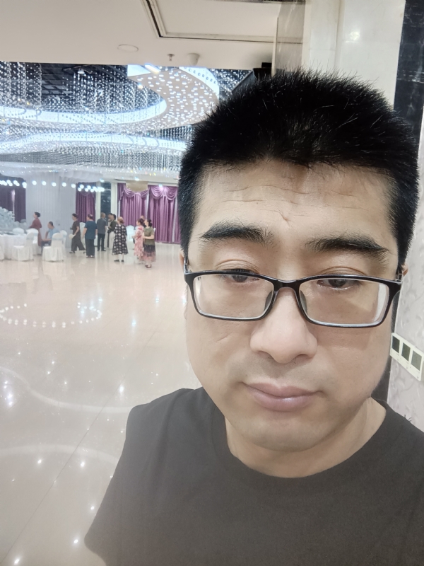 晴天的第三张照片--成都相亲服务中心