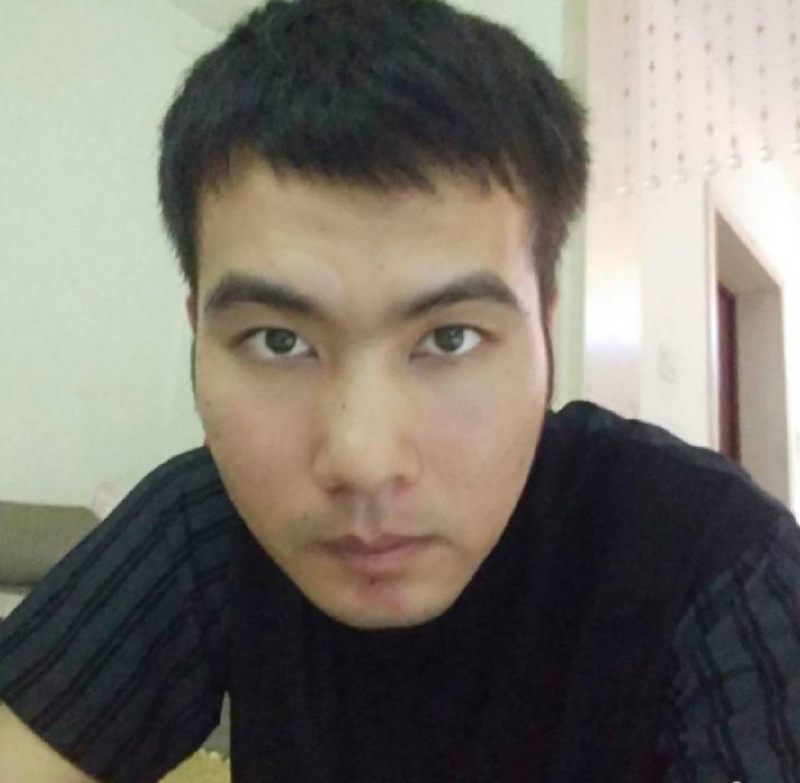 哭泣的小三的第一张照片--成都相亲服务中心