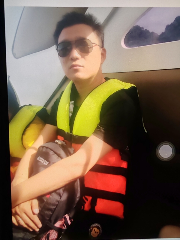 座看烟霞散的第一张照片--成都相亲服务中心