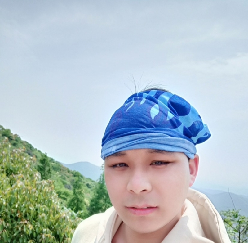 两人一世界的第一张照片--成都相亲服务中心