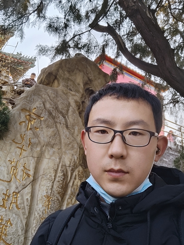 小徐要努力的第一张照片--成都相亲服务中心