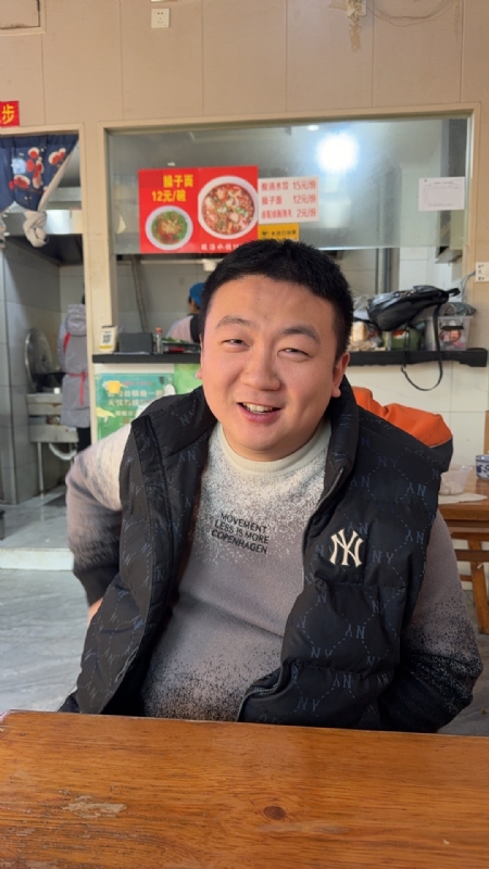 尚汇的第一张照片--成都相亲服务中心