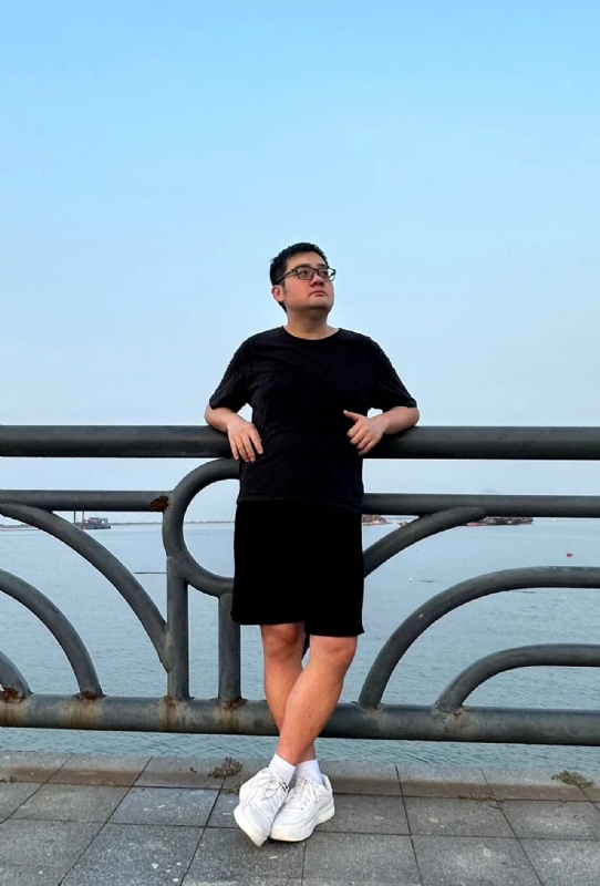 92男连云区的第二张照片--成都相亲服务中心