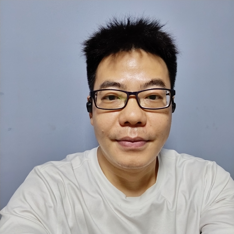 八月的星光的第一张照片--成都相亲服务中心