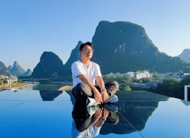 墨痕的第一张照片--成都相亲服务中心