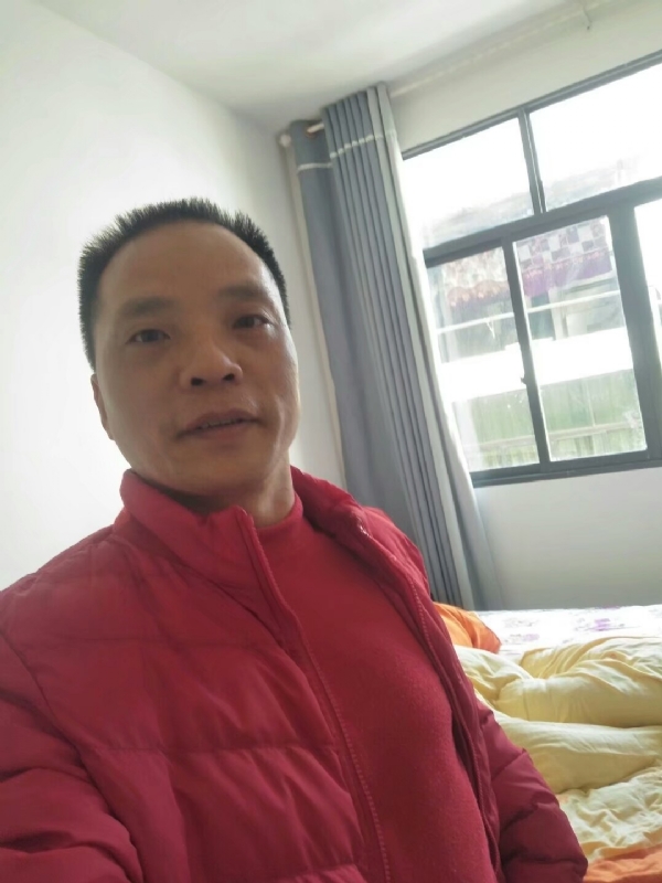 真诚征婚的第一张照片--成都相亲服务中心