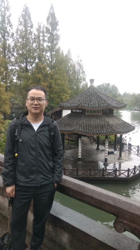文刀先生的第二张照片--成都相亲服务中心