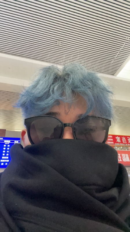 平行线的第二张照片--成都相亲服务中心