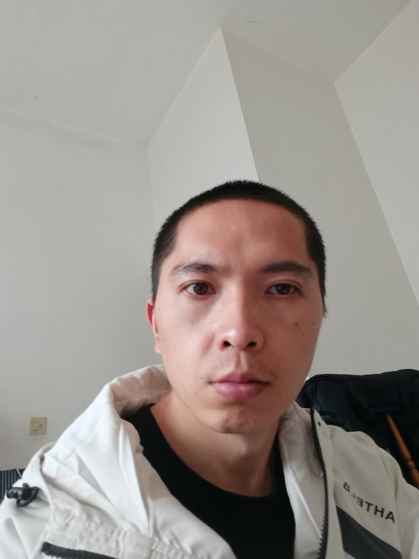 至诚的第一张照片--成都相亲服务中心