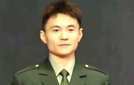 两年又三年的第一张照片--成都相亲服务中心