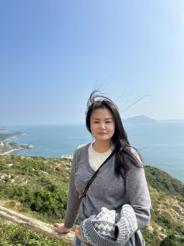 哈哈哈的第一张照片--成都相亲服务中心