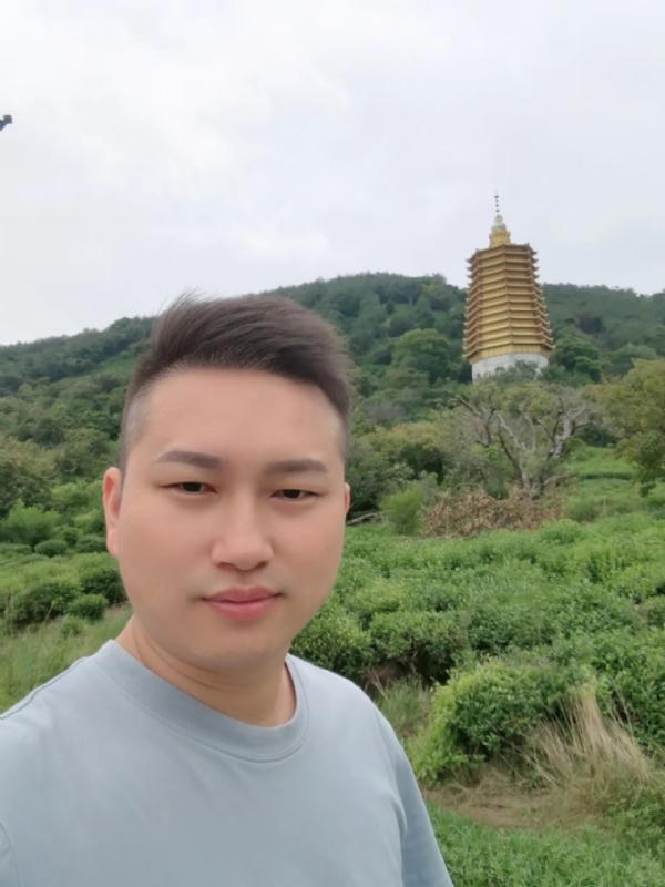 陈文海的第一张照片--成都相亲服务中心