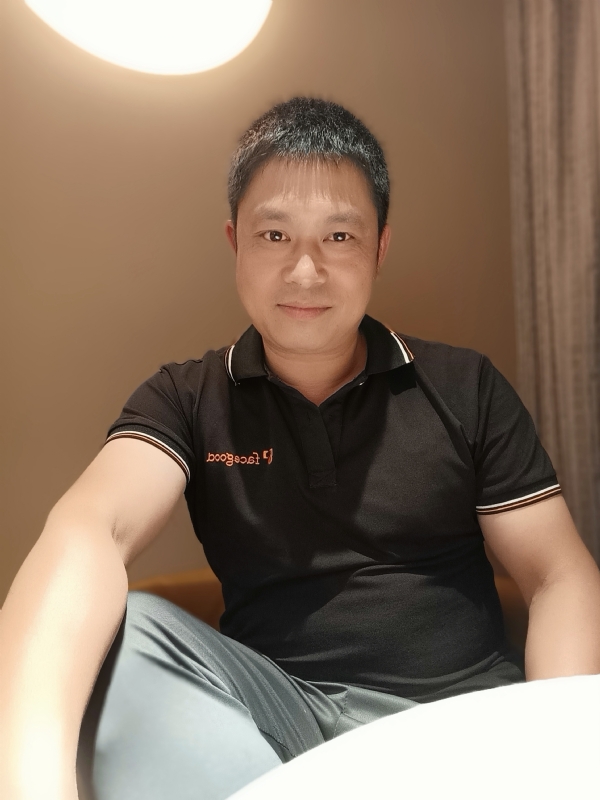 影子的第一张照片--成都相亲服务中心