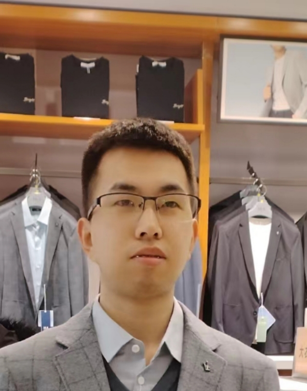 吴桐的第一张照片--成都相亲服务中心