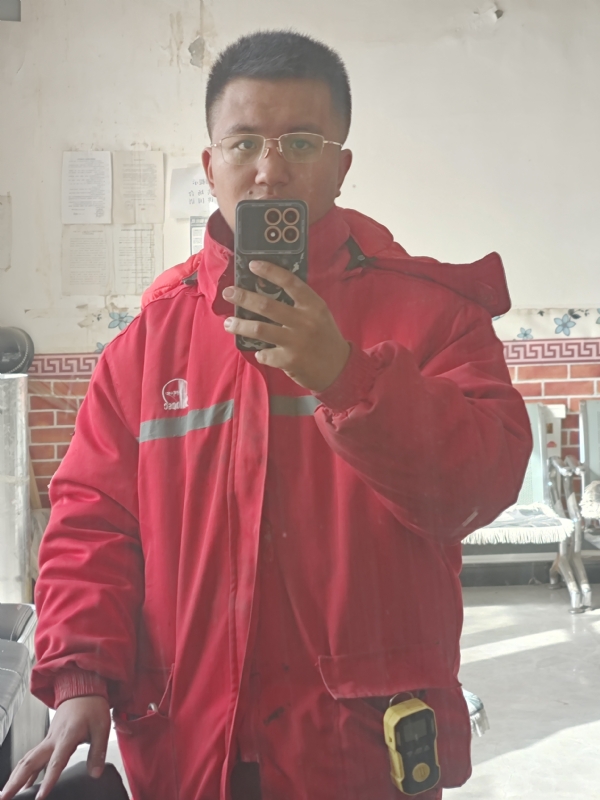 鹤某的第一张照片--成都相亲服务中心