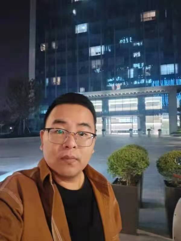 少康的第一张照片--成都相亲服务中心