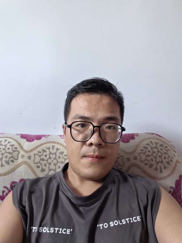 卫TF的第四张照片--成都相亲服务中心