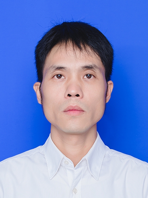 魅力中年的第一张照片--成都相亲服务中心