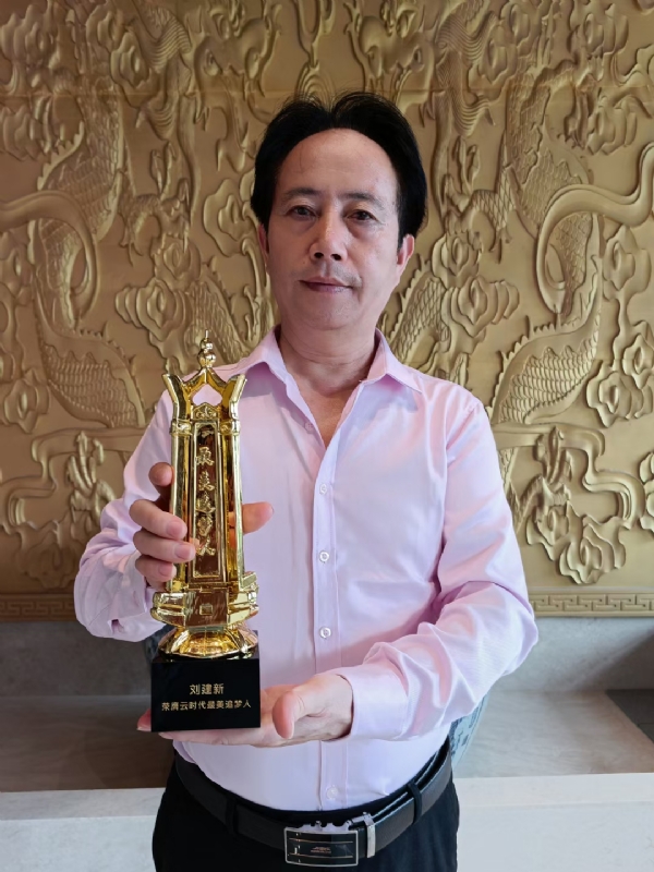 青春有你的第二张照片--成都相亲服务中心