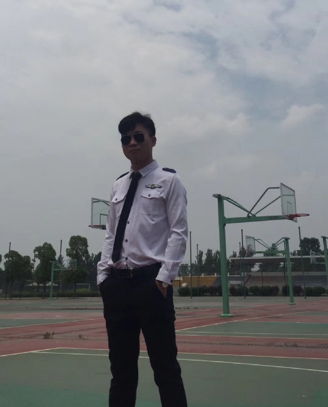 小贺的第一张照片--成都相亲服务中心