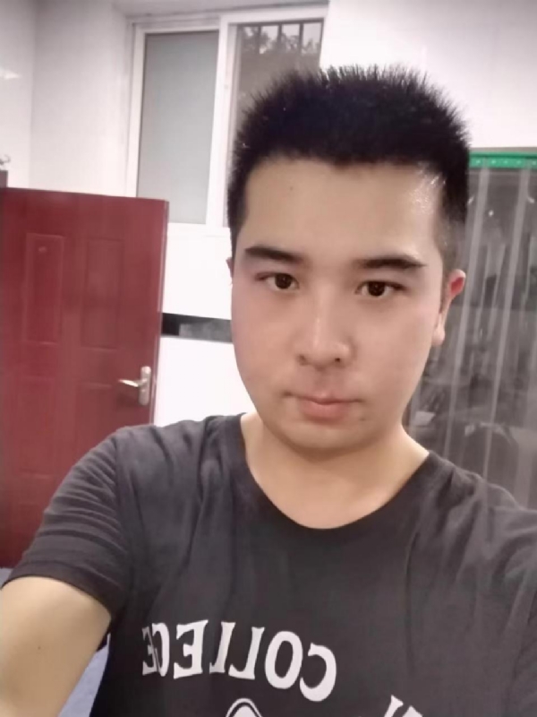 89WANG的第一张照片--成都相亲服务中心