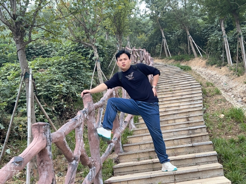 择一人白头偕老的第一张照片--成都相亲服务中心