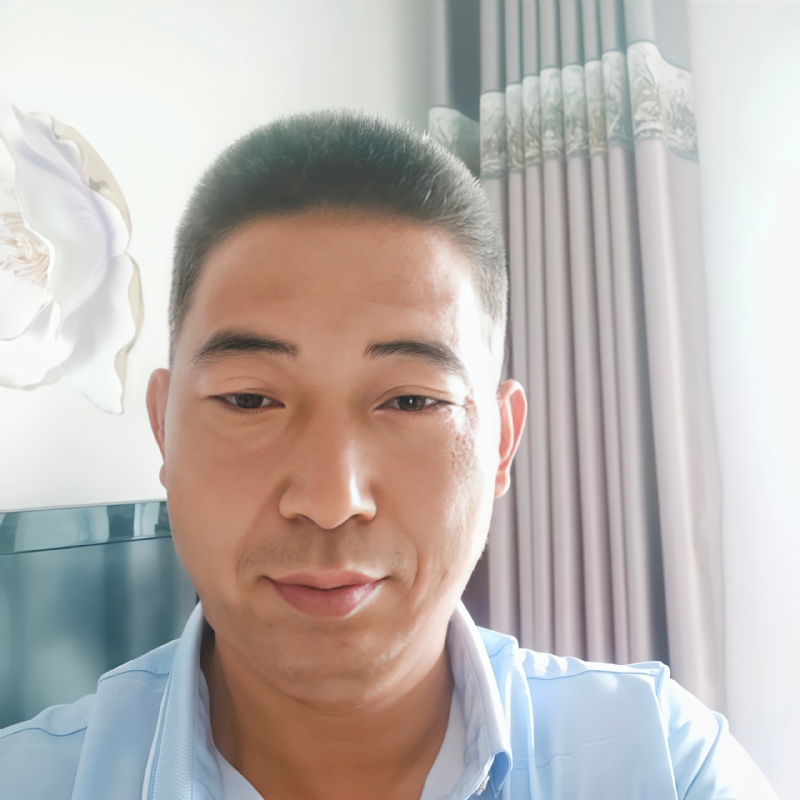 雨中漫步的第一张照片--成都相亲服务中心