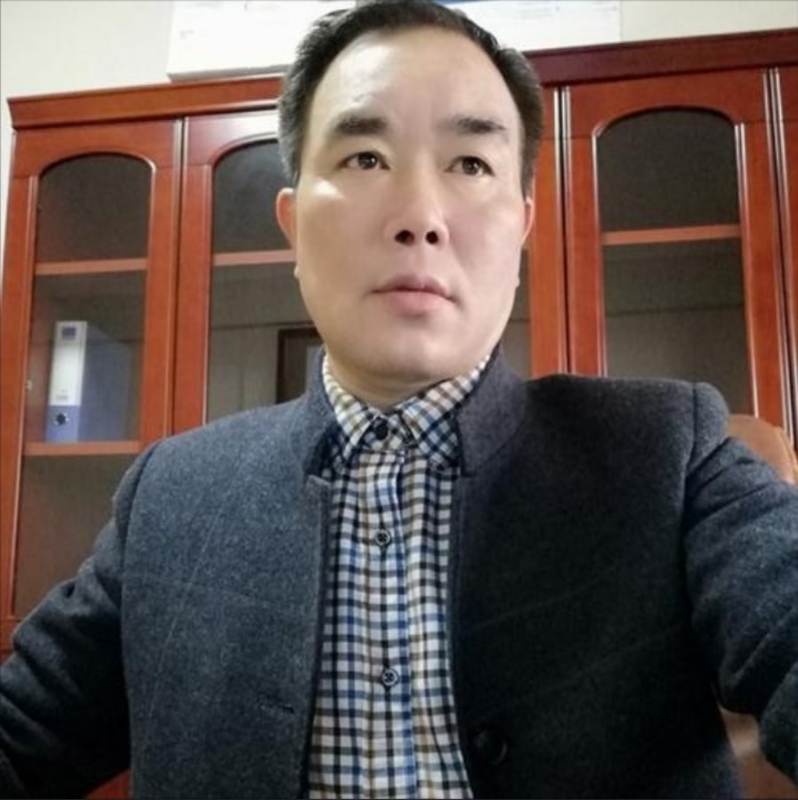 沧桑岁月的第一张照片--成都相亲服务中心