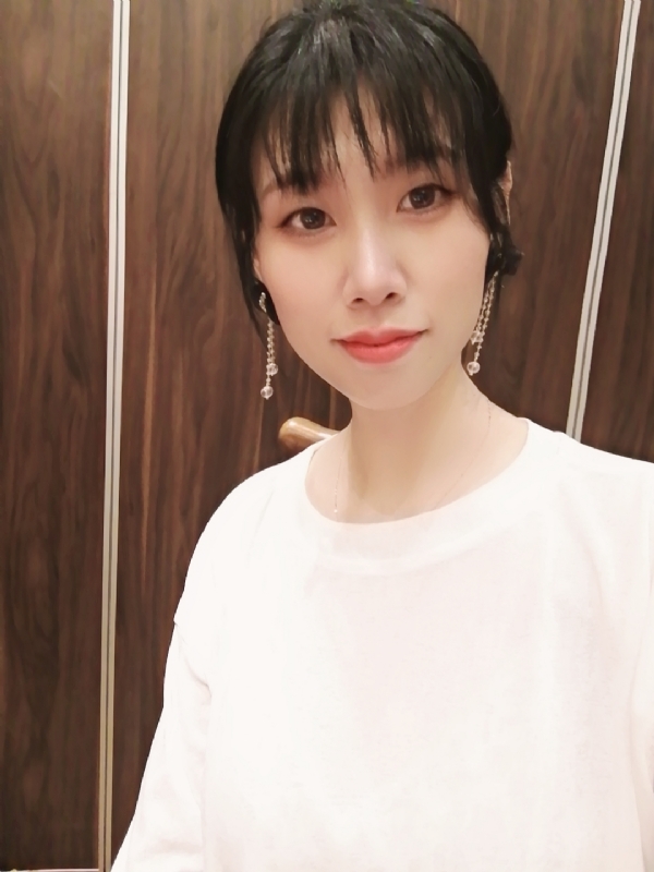 于小倩的第一张照片--成都相亲服务中心