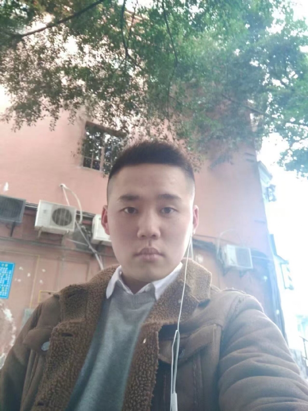 想了很久的男人的第一张照片--成都相亲服务中心