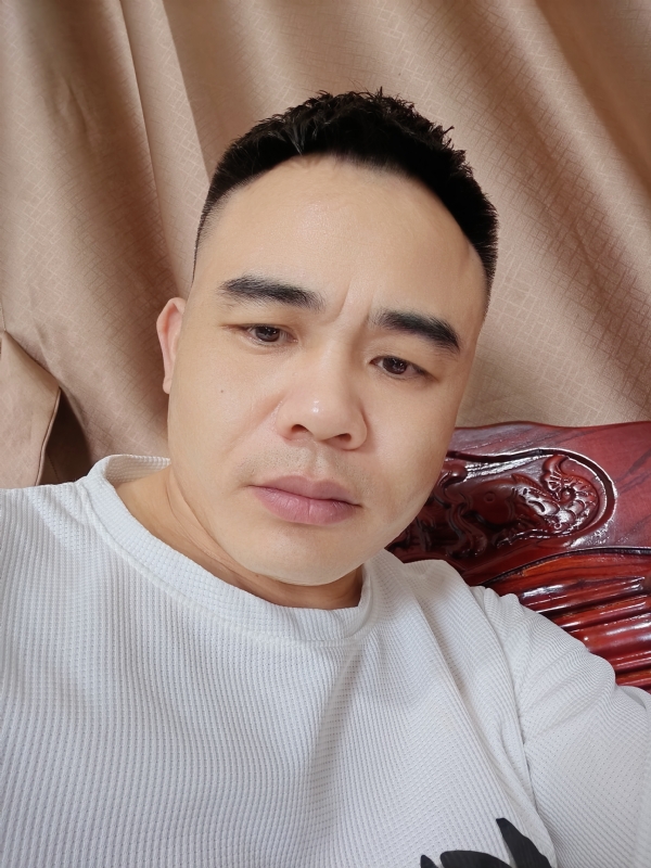 下一站的我的第一张照片--成都相亲服务中心