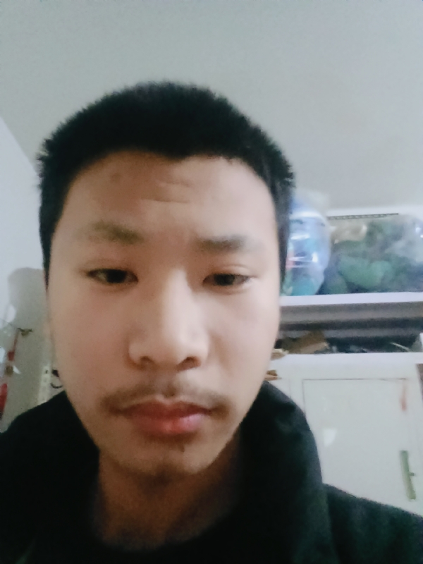 g未成年的第一张照片--成都相亲服务中心