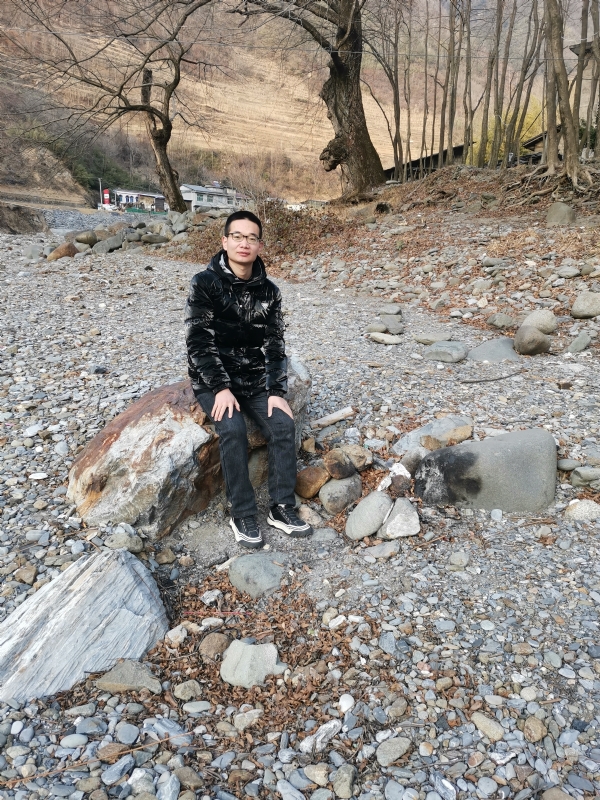 众里寻她的第一张照片--成都相亲服务中心