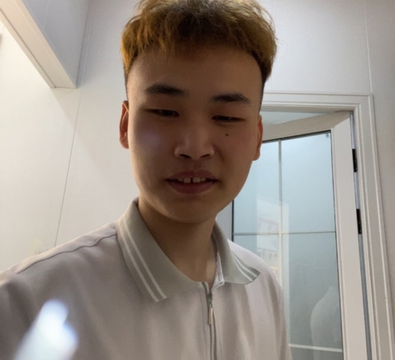 我爱大猪肘的第一张照片--成都相亲服务中心