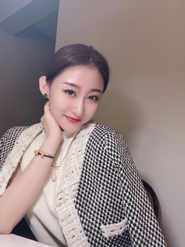 袁梓怡的第二张照片--成都相亲服务中心