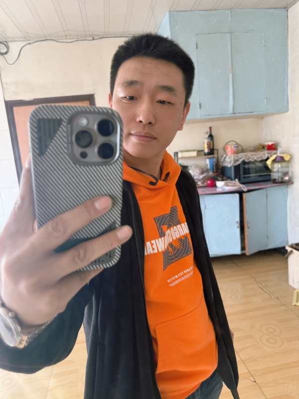 烟花易笑的第五张照片--成都相亲服务中心