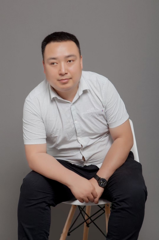 带着梦想去旅行的第一张照片--成都相亲服务中心