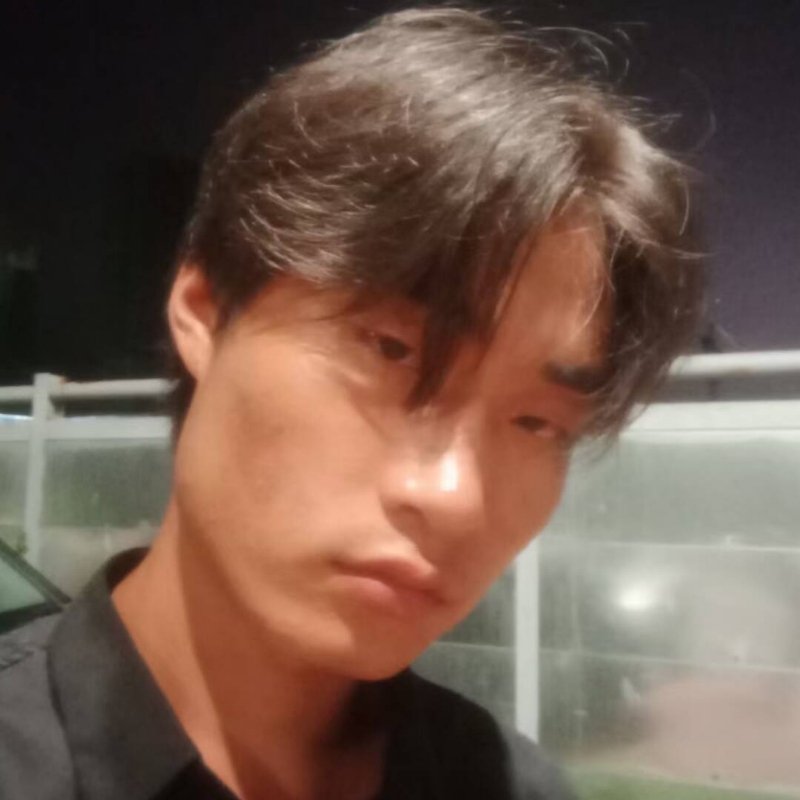 谨言慎行的第一张照片--成都相亲服务中心