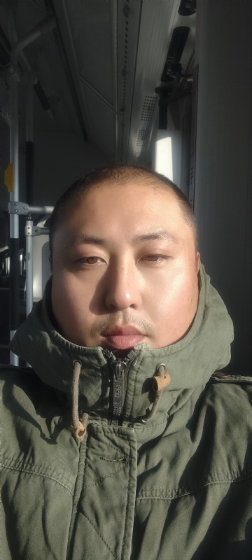 向往生活的第一张照片--成都相亲服务中心