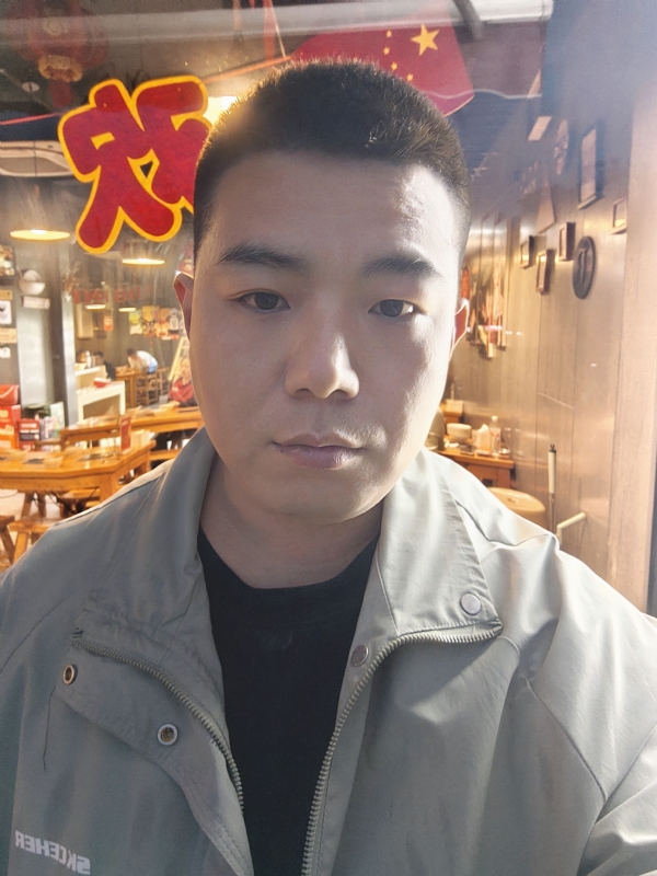 布布的第一张照片--成都相亲服务中心