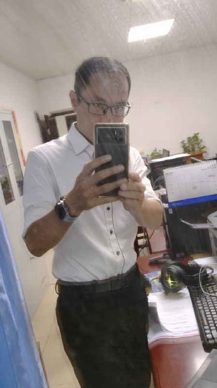 老蔡先生的第一张照片--成都相亲服务中心