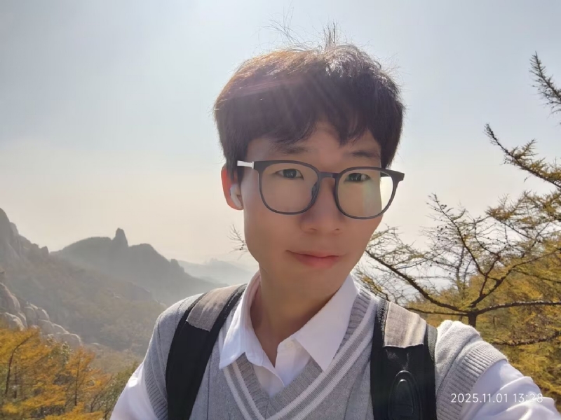 静檀的第三张照片--成都相亲服务中心